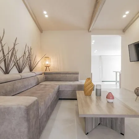 Milk&honey Romírion