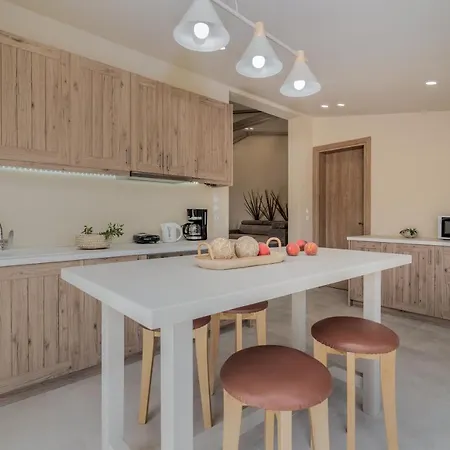 Milk And Honey Apartment *