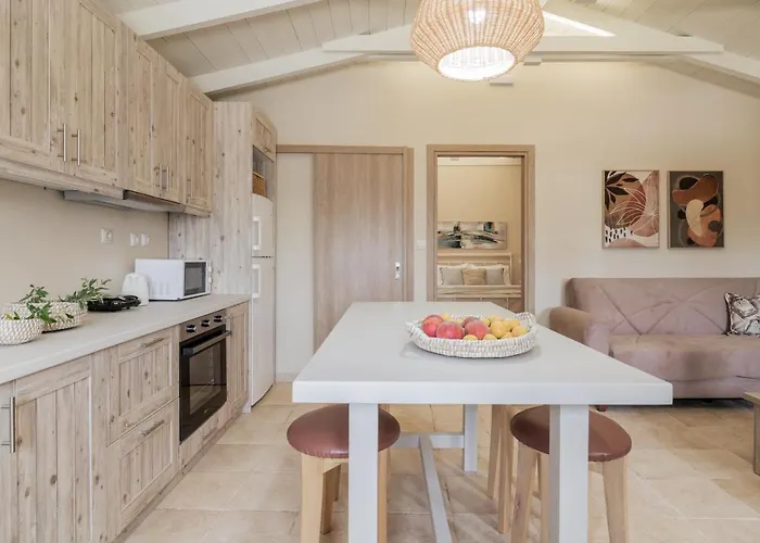 Milk And Honey Romírion